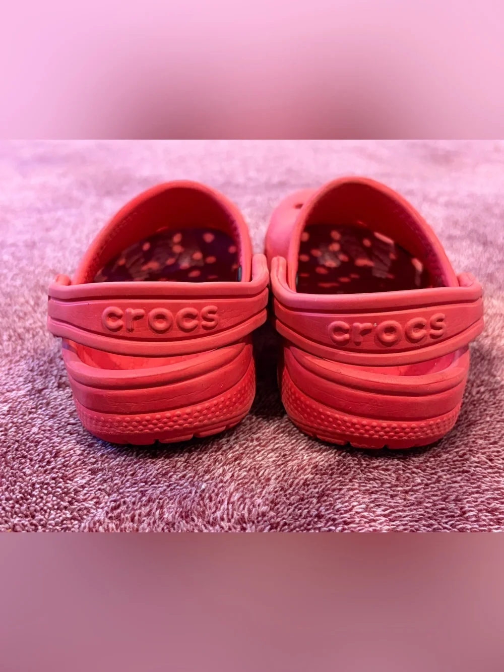 Toddler Red Crocs - C9